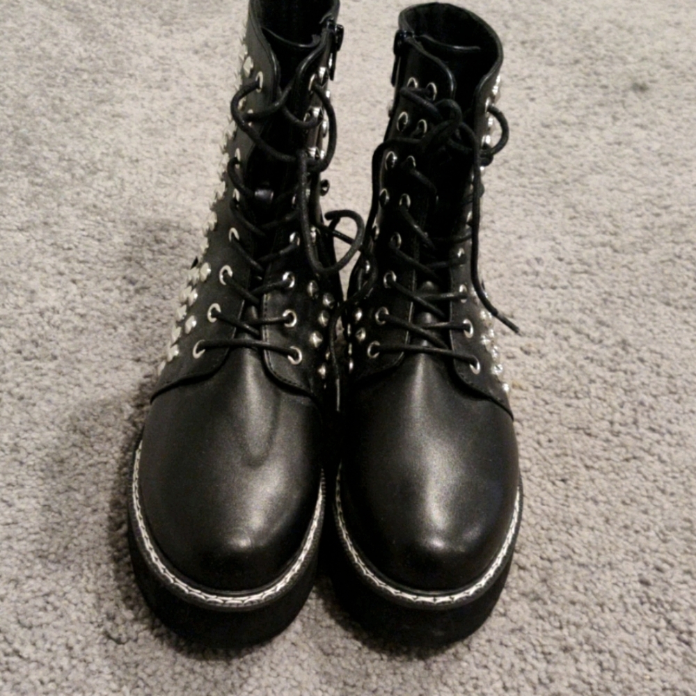 MUST SELL !!! MAKE AN OFFER ! THESE ARE ❣️🌈✨🌟🎉🎉🎉💥👌👌👌